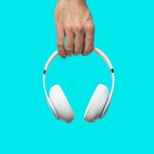 Unohdettu ulottuvuus: audion hyödyntäminen vaikuttajakampanjoissa